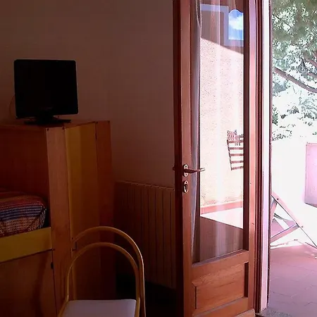 Monolocale A Resort Capoliveri (Isola d'Elba)
